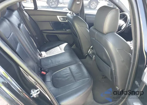 2015 Jaguar Xf 3.0 Portfolio/3.0 Sport from USA, damaged, VIN SAJWJ0FF0F8U69281